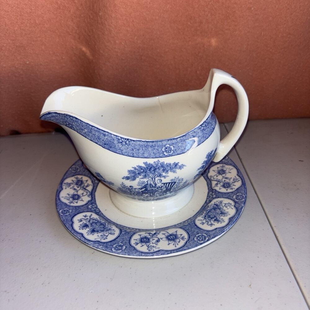 Vtg Adams Blue Lawnton Gravy Boat 7”x 4.5” Crack Pictured